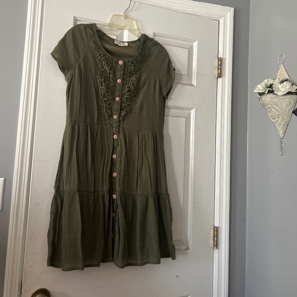 Green dress